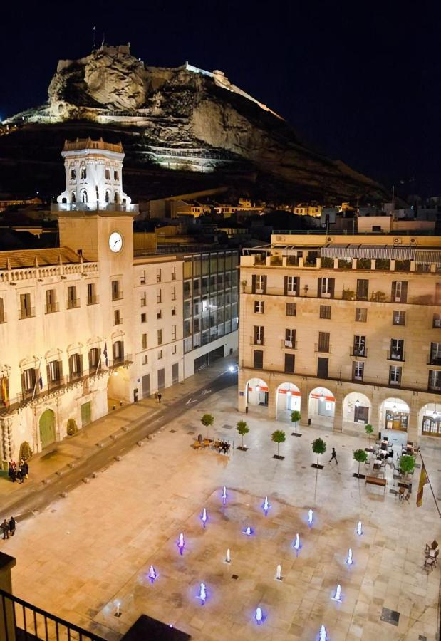 Town Hall Suite Alicante Buitenkant foto